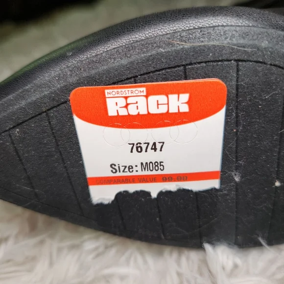 New Kenneth Cole Emmie Wedge Black Leather Booties - Picture 6 of 10